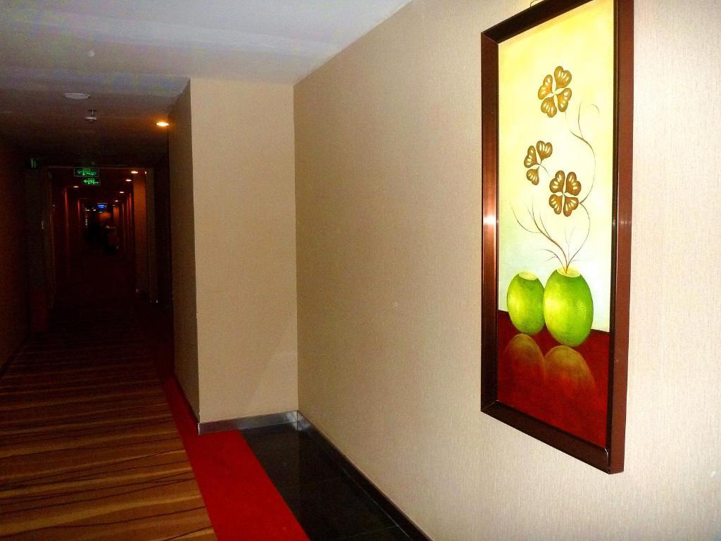 Shenzhen The Bauhinia Hotel, Mix City Shopping Center Экстерьер фото